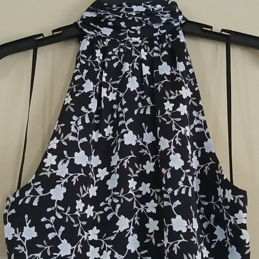 1.State Romantic Vines Floral Print Sleeveless Top - Picture 13 of 15